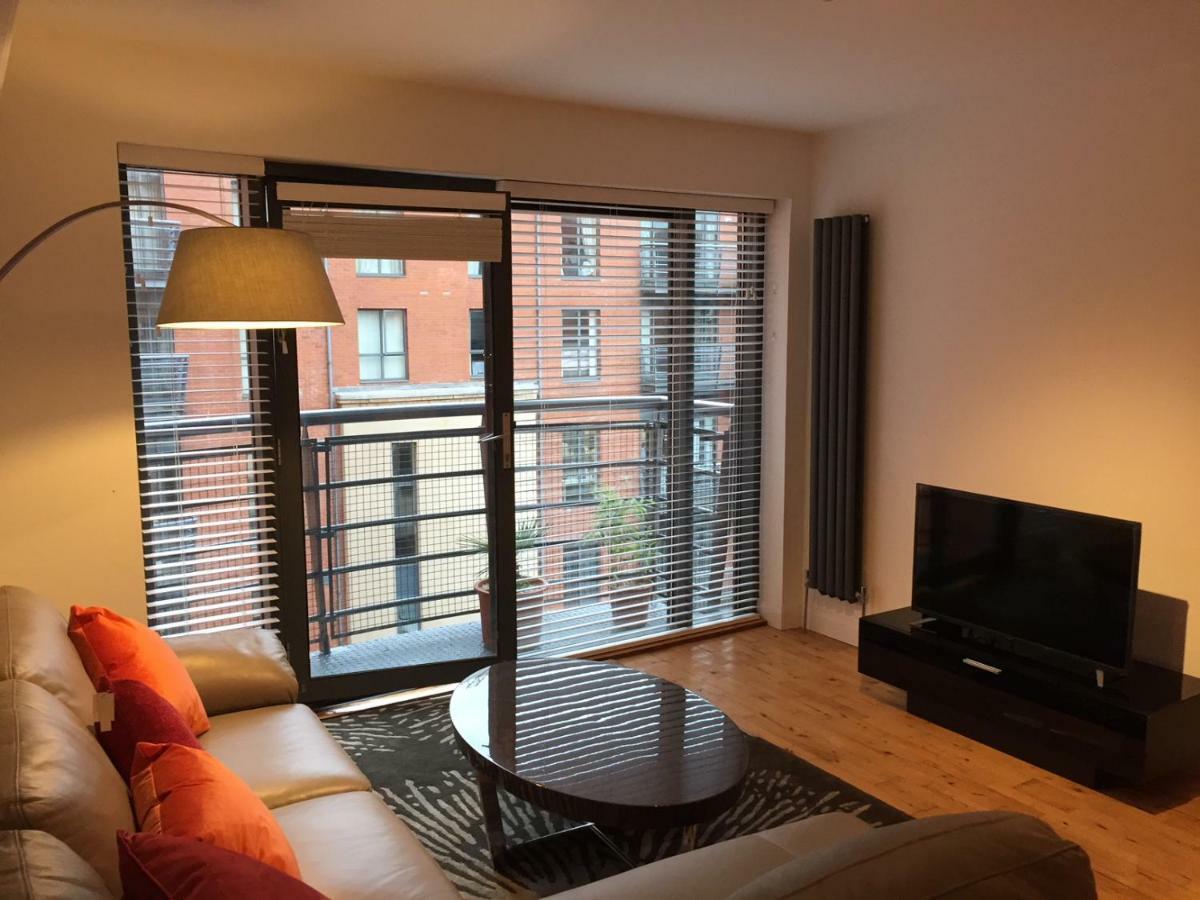City Centre Belfast Free Parking Bagian luar foto